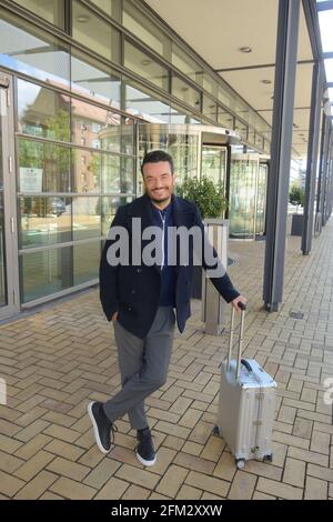 Giovanni Zarrella bei der Ankunft zur Aufzeichnung von 'die Schlager Des Monats' im MDR Studio a Lipsia am 05.05.2021 Foto Stock