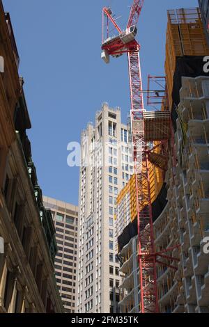 Questo è il quartiere finanziario di Boston. La piazza degli uffici postali è nelle vicinanze, così come il Government Center e Chinatown. Costruzione di Federal Street in questo phot Foto Stock