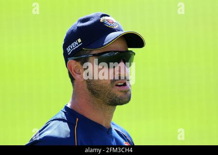 Lo skipper Essex Ryan ten Doeschate durante Essex CCC vs Gloucestershire CCC, Specsavers County Championship Division 2 Cricket presso l'Essex County Ground Foto Stock