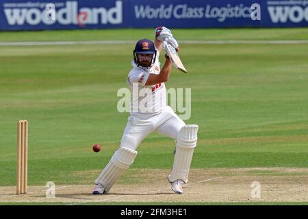 Jaik Mickleburgh raggiunge quattro corse per l'Essex durante l'Essex CCC vs Sri Lanka, Tourist Match Cricket presso l'Essex County Ground il 9 maggio 2016 Foto Stock