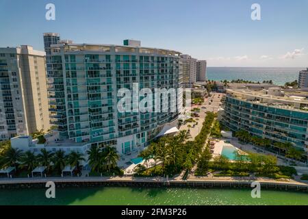 Miami Beach, FL, Stati Uniti d'America - 3 maggio 2021: 6700 Indian Creek Condominium Miami Beach FL USA Foto Stock