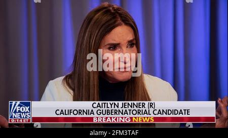 05 maggio 2021, Camarillo, California, USA - CAITLYN JENNER, che ha recentemente annunciato la sua corsa per il governatore della California, parla con l'ospite del Fox News 'Hannity' show, Sean Hannity, nella sua prima intervista live, sit-down dal suo annuncio.(immagine di credito: © Fox News/Hannity/ZUMA Wire) Foto Stock