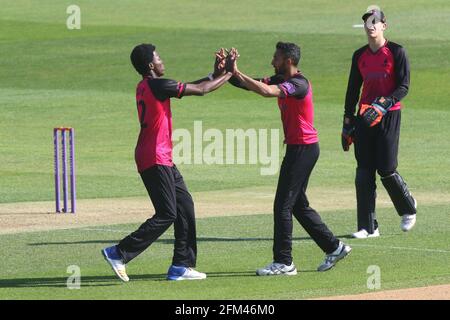 JOFRA Archer of Sussex celebra la presa del wicket di Alastair Cook durante Essex Eagles vs Sussex Sharks, Royal London One-Day Cup Cricket al Clo Foto Stock