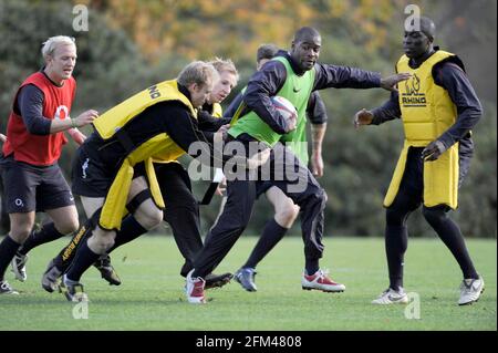 Inghilterra Rugby Team allenarsi al Penny Hill Park per la loro partita con l'Australia. 11/4/09. IMMAGINE DAVID ASHDOWN Foto Stock