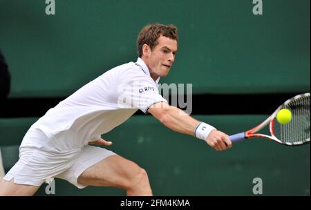 WIMBLEDON 2009 6° GIORNO. 27/6/09. E MURRAY V VIKTOR TROICKI. IMMAGINE DAVID ASHDOWN Foto Stock