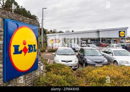 Lidl discount supermarket a Clonakilty, West Cork, Irlanda. Foto Stock