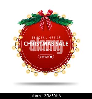 Offerta speciale, offerta natalizia, fino a 50, banner sconto rotondo rosso avvolto con garland isolato su sfondo bianco Foto Stock