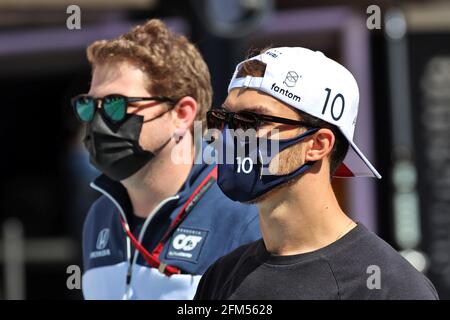 Barcellona, Spagna. 06 maggio 2021. Pierre Gasly (fra) AlphaTauri. 06.05.2021. Campionato del mondo Formula 1, Rd 4, Gran Premio di Spagna, Barcellona, Spagna, Giorno di preparazione. Il credito fotografico dovrebbe essere: XPB/immagini dell'associazione stampa. Credit: XPB Images Ltd/Alamy Live News Foto Stock
