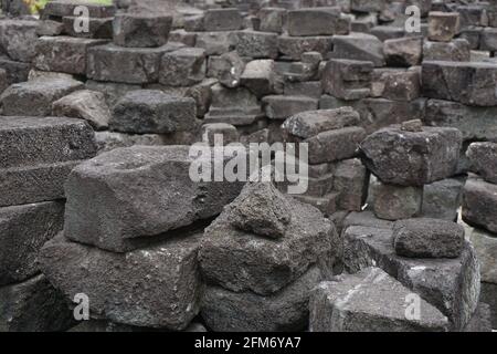 Simping pietra tempio rovine. Il Tempio di Simping è la tomba di Raden Wijaya, il re di Majapahit Foto Stock