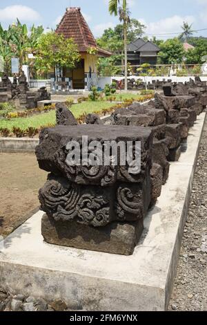 Simping pietra tempio rovine. Il Tempio di Simping è la tomba di Raden Wijaya, il re di Majapahit Foto Stock