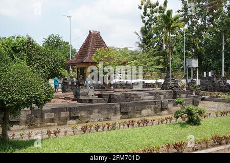 Simping pietra tempio rovine. Il Tempio di Simping è la tomba di Raden Wijaya, il re di Majapahit Foto Stock