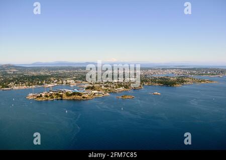 Foto aerea di Esquimalt Harbour, l'isola di Vancouver, British Columbia, Canada. Foto Stock