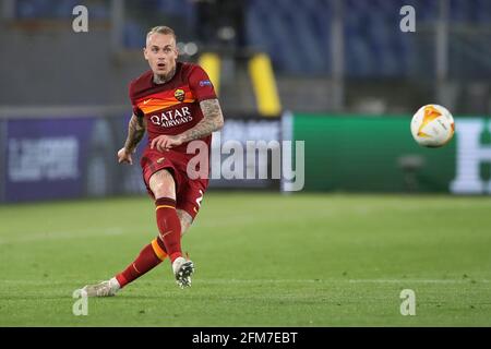 Roma, Italia, 6 maggio 2021. Rick Karsdorp di AS Roma durante la partita della UEFA Europa League allo Stadio Olimpico di Roma. L'immagine di credito dovrebbe essere: Jonathan Moscop / Sportimage Foto Stock