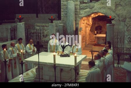 CELEBRACION DE LA STA MISA. POSIZIONE: BASILICA DE LA ANUNCIACION. NAZARET. ISRAELE. Foto Stock