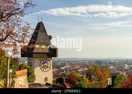 Città vecchia Graz in Austria - Grazer Uhrturm Foto Stock