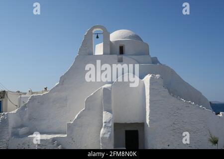 Mykonos Chiesa di Panagia Paraportiani, Grecia. 04 Ott 2017. Si trova nel quartiere di Kastro, in città Foto Stock