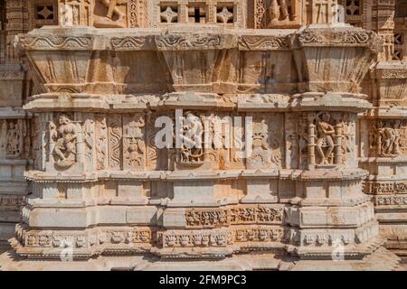 Dettaglio di Vijaya Stambha (Torre della Vittoria) a Chittor Fort in Chittorgarh, stato del Rajasthan, India Foto Stock