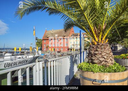 Porto di Meersburg sul lago di Costanza, Bodenseekreis, Baden, Baden-Wuerttemberg, Germania meridionale, Germania, Europa Foto Stock