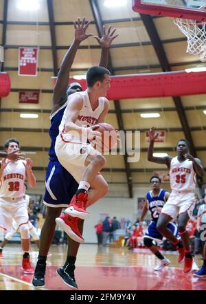 MUNSTER, STATI UNITI - 01 dicembre 2018: Munster vs Hammond Indiana High School Basketball Foto Stock