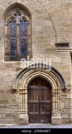 Chiesa di Sainte Eulalie a Montblanc. Costruito nel XII secolo in stile gotico. Monumento Historique. Foto Stock