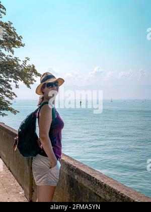 Bodensee, lago, isola, Lindau, donna, Baviera, Germania Foto Stock