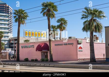 Phoenix, AZ - 22 marzo 2021: Il Durant's offre un classico ristorante grill. Foto Stock