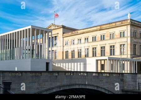 Berlino, Mitte, Museum Island, James-Simon-Galerie, Neues Museum Foto Stock