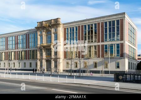 Berlino, Mitte, Schloßplatz e l'ex edificio del Consiglio di Stato della RDT, Liebknechportal Foto Stock