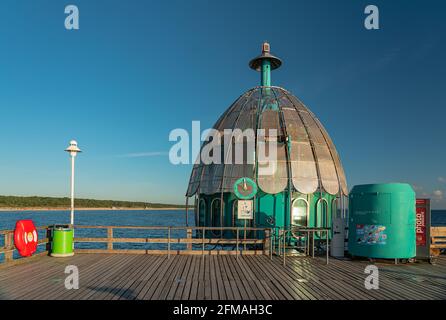 Campana per immersioni, molo, Zinnowitz, isola di Usedom Foto Stock