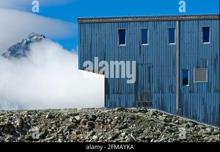 Rifugio Tracuit, Cabane de Tracuit, dello Swiss Alpine Club, Zinal, Val d'Anniviers, Wallis, Svizzera Foto Stock