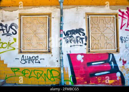 Graffiti, pittura di facciata, Cittadella di Petersberg, facciata, fortezza, Estate, Erfurt, Turingia, Germania, Europa Foto Stock