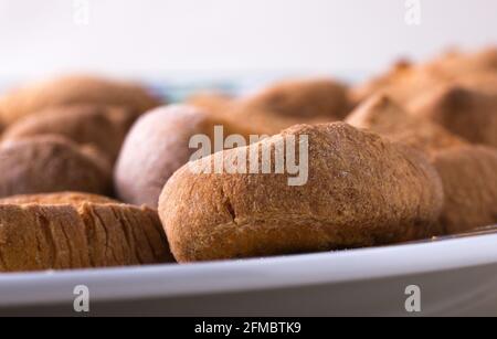Fafernuchy - molto vecchio tradizionale forno polacco fatto a casa Foto Stock