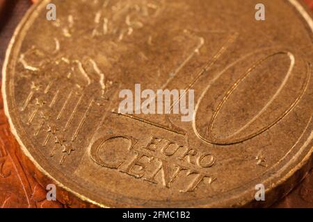 Serie di macro shot di monete in euro. Ottuso di 10 centesimi. Anno di fabbricazione 2010. Paese Spagna Foto Stock