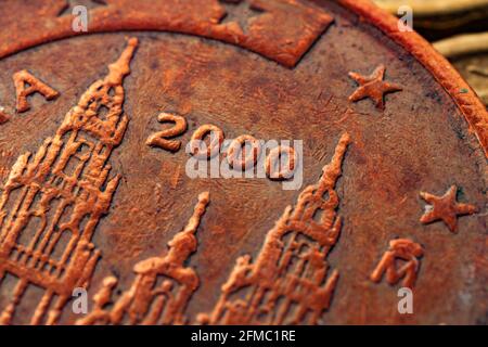 Serie di macro shot di monete in euro. Inverso di 5 centesimi. Anno di fabbricazione 2000. Paese Spagna Foto Stock