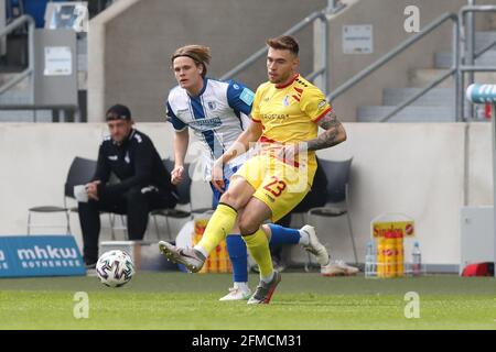 Magdeburgo, Germania. Firo: 08.05.2021 Fuvuball, stagione 2020/21 3rd Bundesliga: SC Magdeburg - MSV Duels Duisburg, Joshua Bitter, Versus, Thore Jacobsen | Usage worldwide Credit: dpa/Alamy Live News 2021 Foto Stock