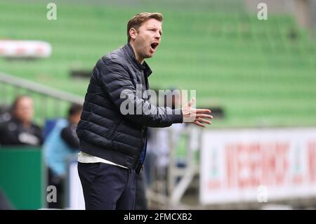 Brema, Germania. Firo: 08.05.2021 Fuvuball, stagione 2020/21 1 Bundesliga: SV Werder Bremen - Bayer Leverkusen Florian Kohfeldt, gesture, | usage worldwide Credit: dpa/Alamy Live News 2021 Foto Stock