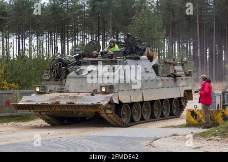 Veicolo armato Trojan a Bovington, Dorset UK nel mese di aprile Foto Stock