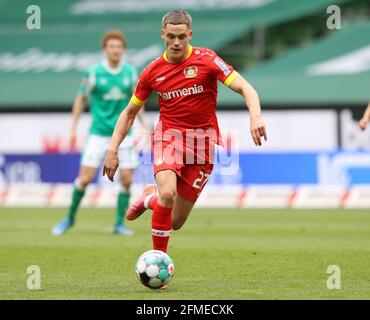 Brema, Germania. Firo: 08.05.2021 Fuvuball, stagione 2020/21 1° Bundesliga: SV Werder Bremen - Bayer Leverkusen azione individuale, Florian Wirtz | utilizzo nel mondo Credit: dpa/Alamy Live News 2021 Foto Stock