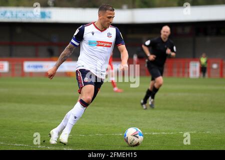 Crawley, Regno Unito. 8 maggio 2021. Antoni Sarcevic di Bolton Wanderers in azione durante il gioco. EFL Skybet Football League Two match, Crawley Town contro Bolton Wanderers al People's Pension Stadium di Crawley, West Sussex, Inghilterra sabato 8 maggio 2021. Questa immagine può essere utilizzata solo per scopi editoriali. Solo per uso editoriale, è richiesta una licenza per uso commerciale. Nessun uso nelle scommesse, nei giochi o in un singolo club/campionato/giocatore publications.pic by Steffan Bowen/Andrew Orchard sports photography/Alamy Live News Credit: Andrew Orchard sports photography/Alamy Live News Foto Stock