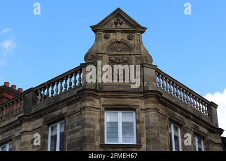 Epoca vittoriana ex edificio della banca datato 1883 ad Altrincham in Greater Manchester Foto Stock