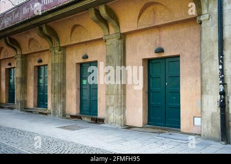 Facciata di una parete laterale del cinema a Sendlinger Tor. Il cinema è stato aperto nel 1913 a Sendlinger-Tor-Platz. È il più antico grande cinema. Foto Stock