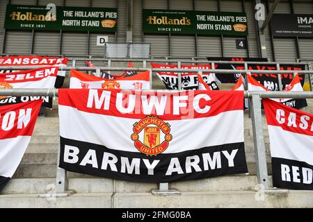 Leigh, Regno Unito. 09 maggio 2021. Vista generale delle bandiere all'interno del terreno prima della partita Womens Super League tra Manchester United ed Everton al Leigh Sports Village a Leigh, Inghilterra. Credit: SPP Sport Press Photo. /Alamy Live News Foto Stock