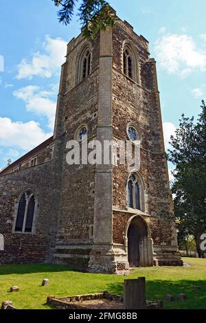 13 ° secolo Chiesa di San Pietro, Wolferton, Sandringham, Norfok, Regno Unito Foto Stock
