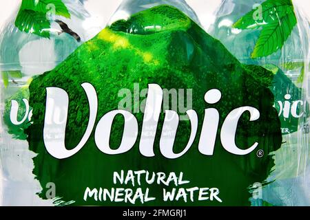 Acqua minerale naturale Volvic Foto Stock