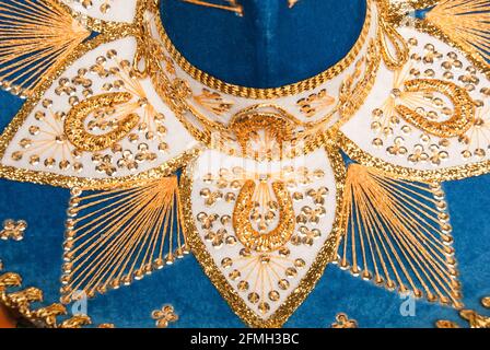 Sombrero messicano tradizionale in mostra, Cuale River Island, vivace mercato vicino al centro e la zona romantica di Puerto Vallarta, Messico Foto Stock