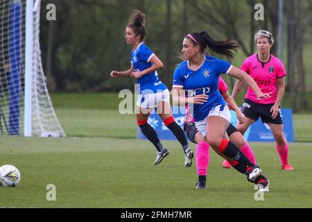 Milngavie, Regno Unito. 09 maggio 2021. Sonia o'Neill (6) del Rangers Women FC durante la Scottish Building Society Scottish Women's Premier League 1 Fixture Rangers FC contro Glasgow City, Rangers Training Complex, Milngavie, East Dunbartonshire. 09/05/2021 | Credit: Colin Poultney/Alamy Live News Foto Stock