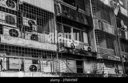 Malestamente scendono nelle vecchie e povere aree della metropoli di Bangkok in Thailandia. Foto Stock