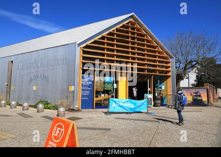 Adnams locale birreria's cucina negozio a Southwold, Suffolk, Regno Unito Foto Stock