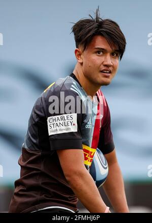 Twickenham Stoop, Londra, Regno Unito. 9 maggio 2021. Inglese Premiership Rugby, Harlequins contro Wasps; Marcus Smith di Harlequins Credit: Action Plus Sports/Alamy Live News Foto Stock