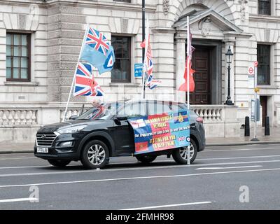 Centinaia di persone partecipano a una "marcia dei nostri veterani" a Londra in Sostegno alle truppe che si trovano a dover perseguire gli assassini dell'IRA nel Nord Irlanda Foto Stock